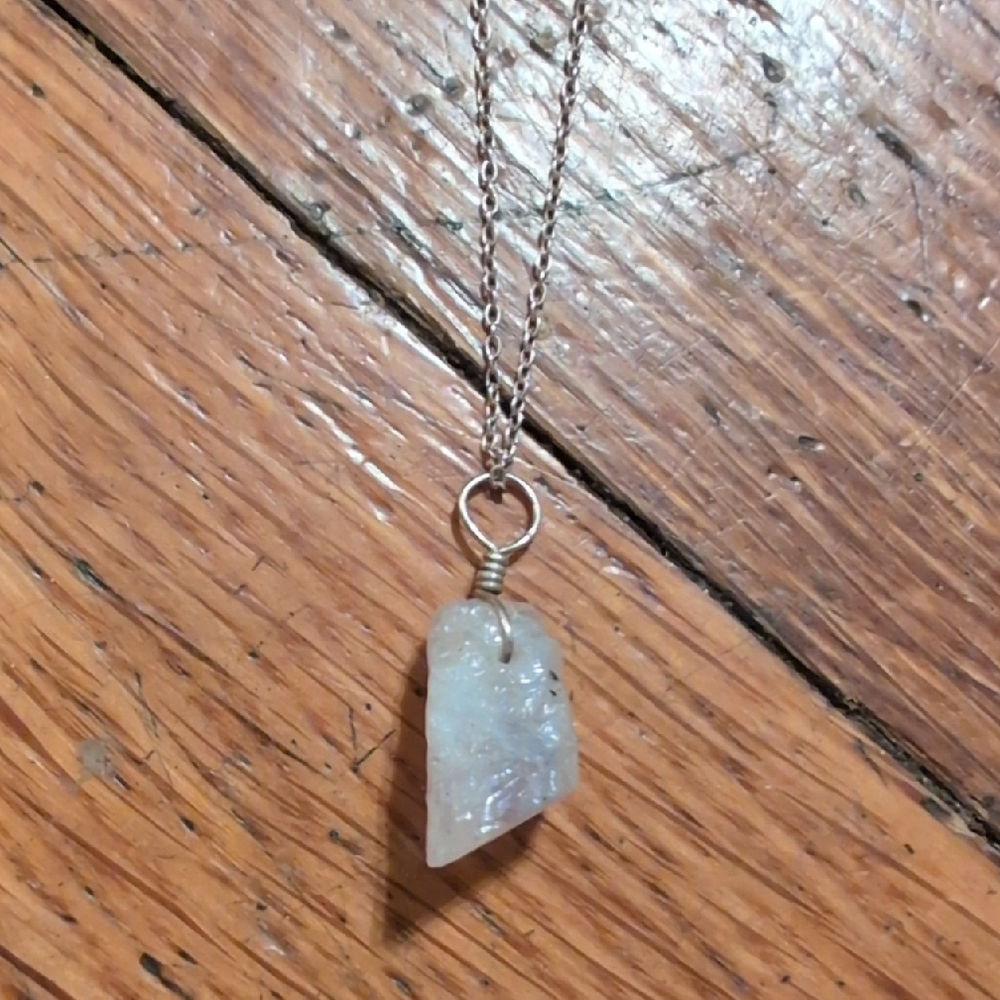 Iridescent Quartz Pendant Necklace